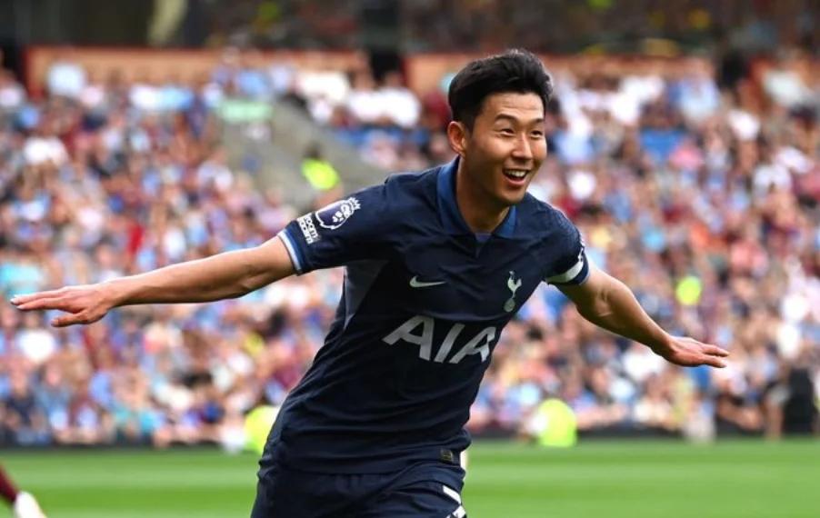 包含本泽马成功零封孙兴慜，门将赛后获得全场最佳的词条